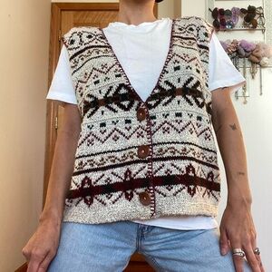 Vintage Patterned Knit Sweater Vest